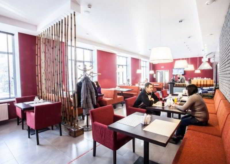 Hotel Optima Soumy Extérieur photo