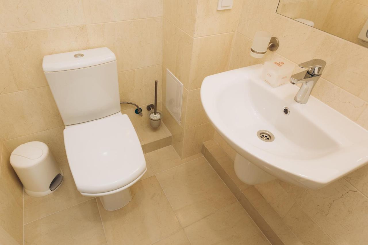 Hotel Optima Soumy Extérieur photo